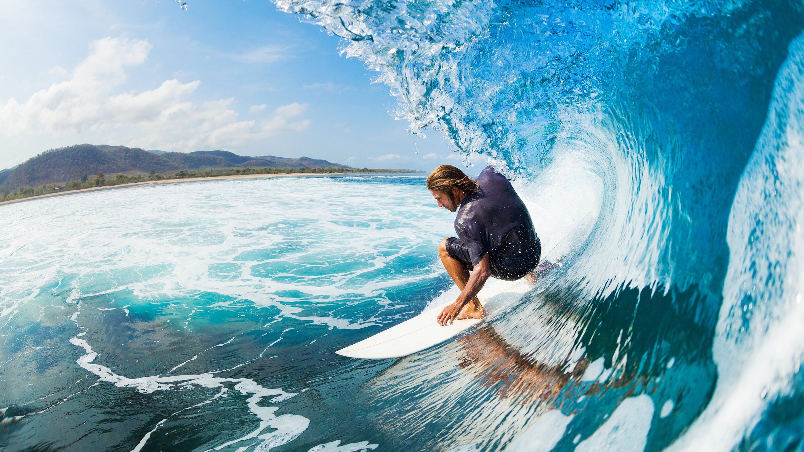 德罗巴回归赛场，败北首场状态亮眼，皇家马德里观众沸腾！