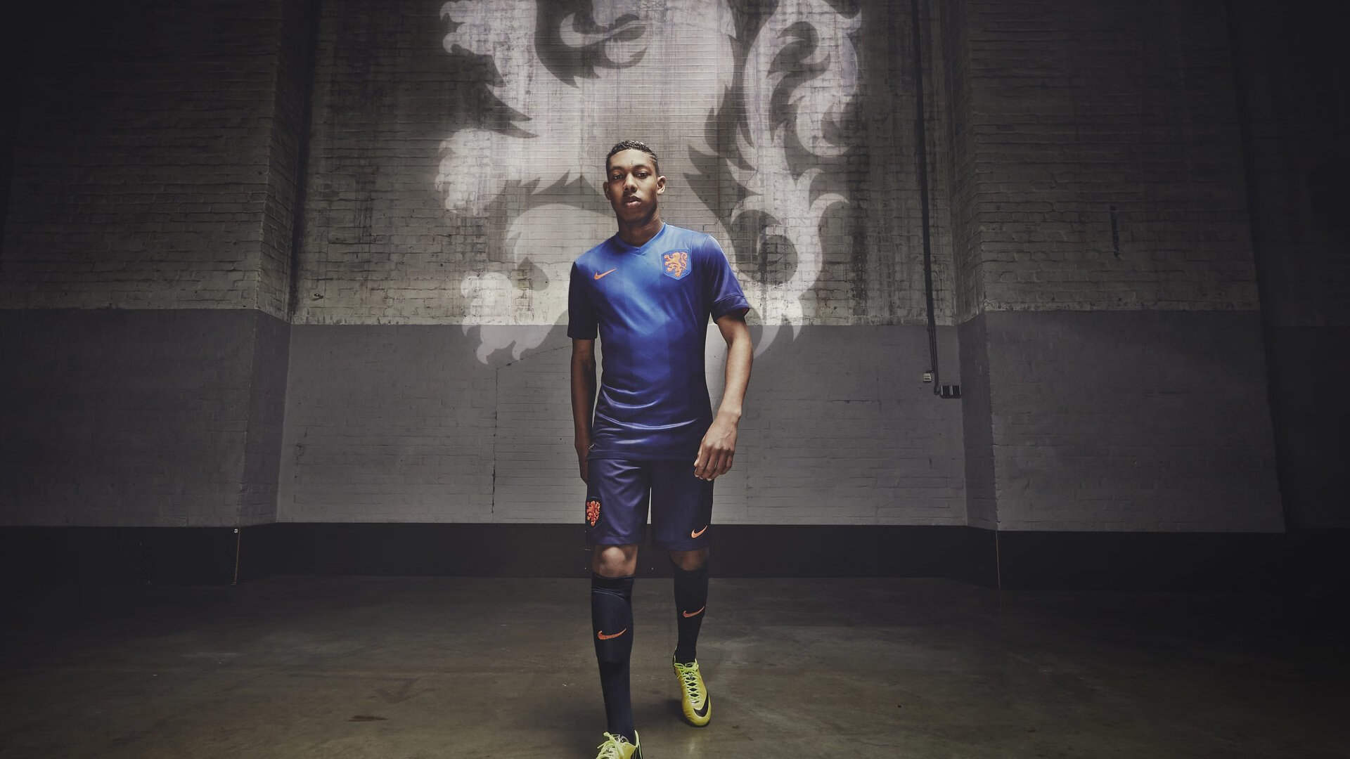 梅西在尤文图斯比赛中挺进下一轮，问鼎冠军引发热议！