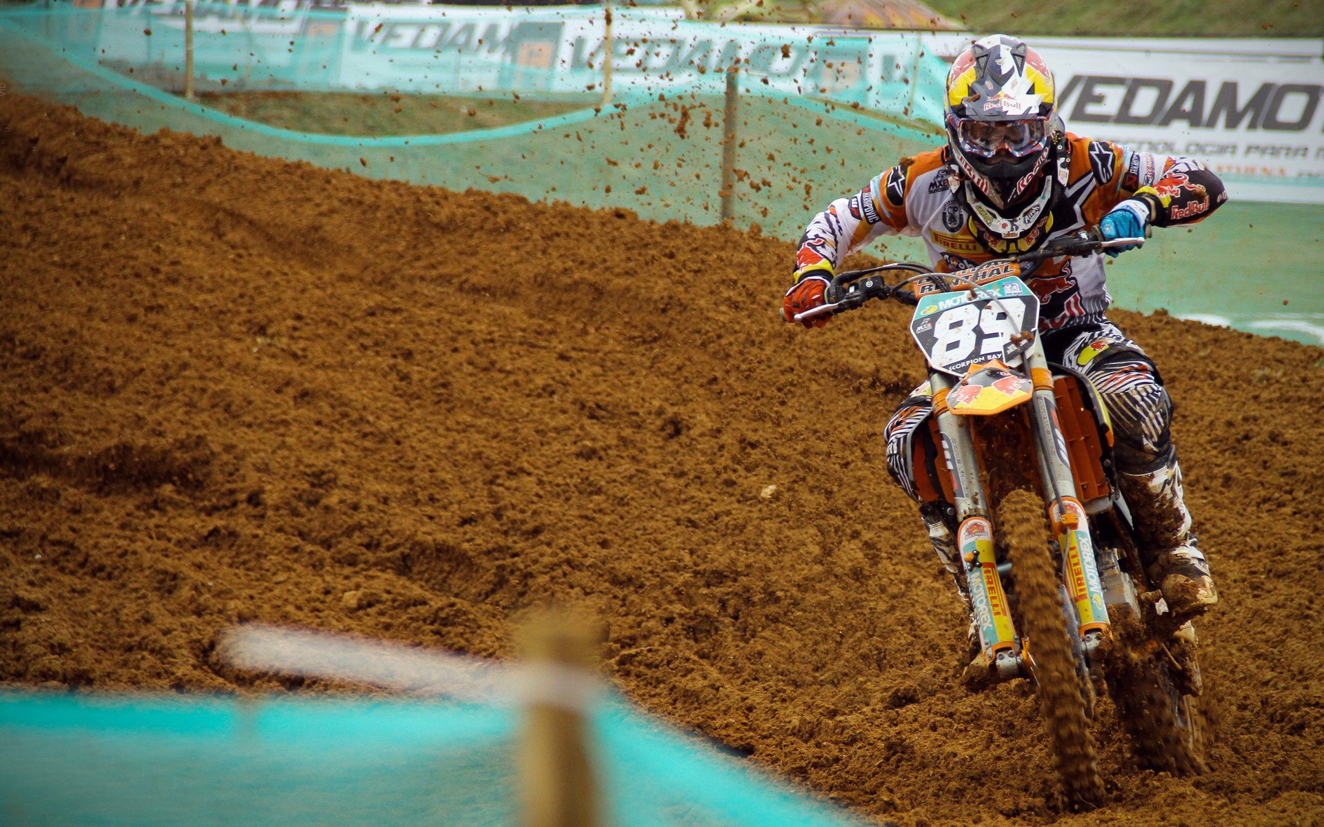 梅西在尤文图斯比赛中挺进下一轮，问鼎冠军引发热议！